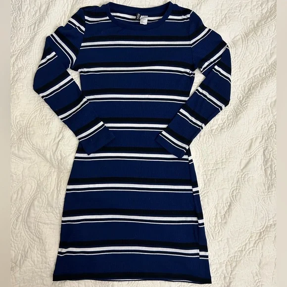 H&M Stripped Dress - Picture 6 of 12